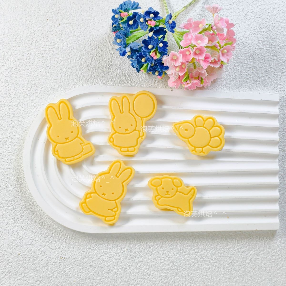 Leuke 3D Press Cookie Mold met - Baking Kitchen For Kids recensie en prijs