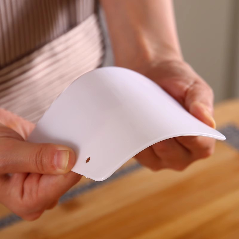 1 Stuks Nuttige Gebogen Room S - Bench Scraper Dough recensie en prijs